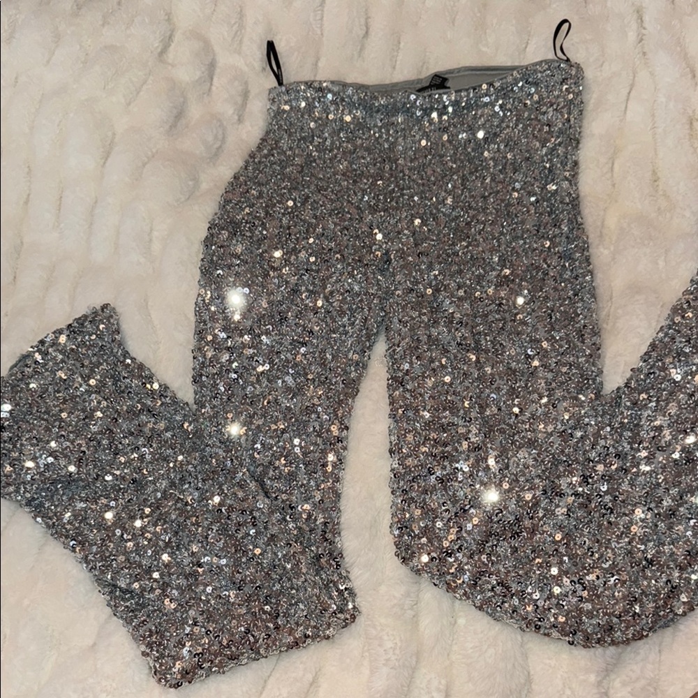 Forever 21 Silver Sequin Skirt